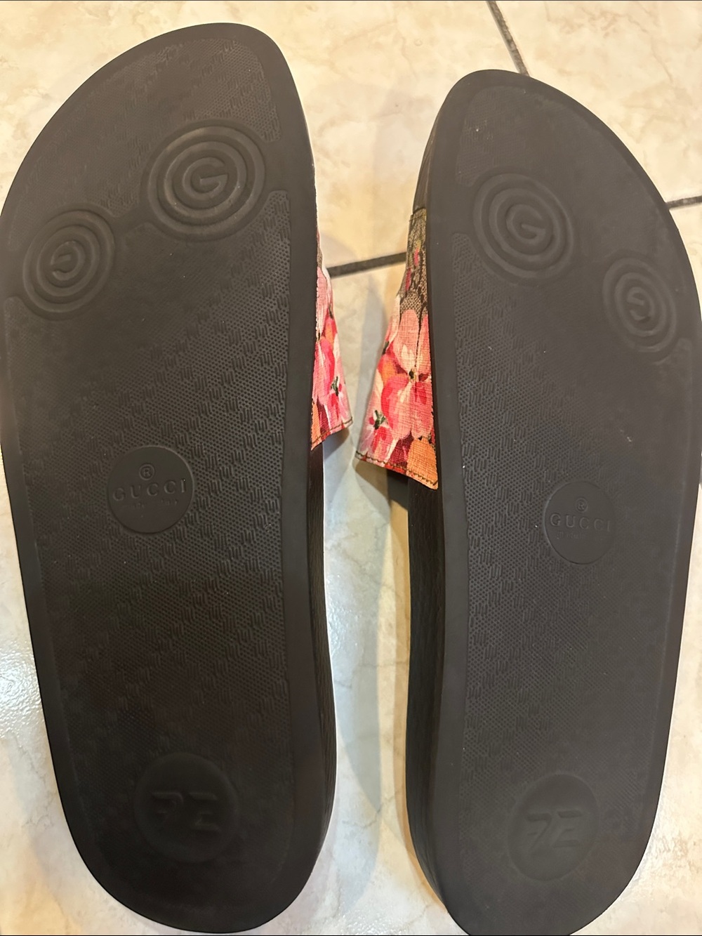 Gucci Floral Monogram Black Slide Sandals with Pink & Green Flowers - Picture 5 of 5